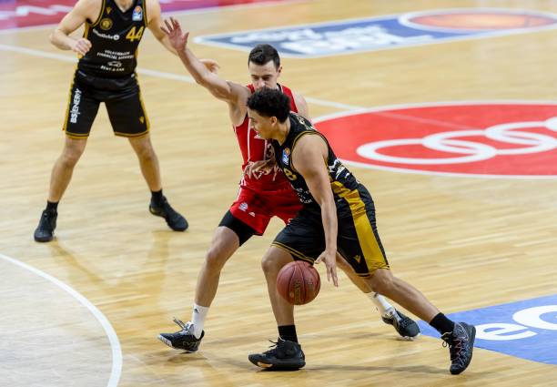 防守强度高 防守强度高